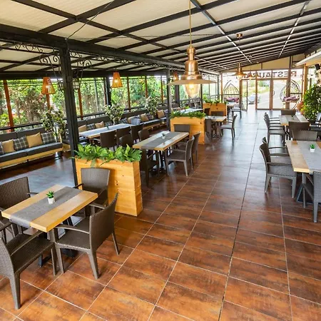 Julia Otel Sveti Vlas