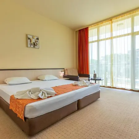 Julia 3* Sveti Vlas