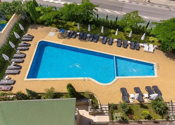 Julia 3* Święty Włas